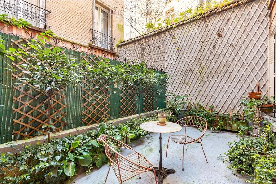 Guestready - Hidden Gem With Private Courtyard Apartamento Paris França